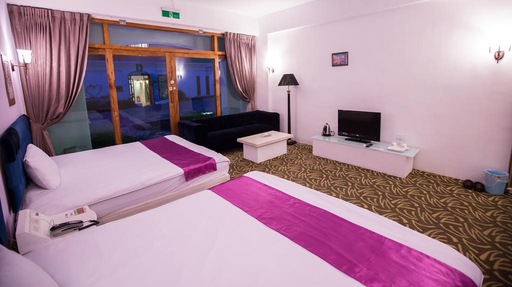 הואליין סיטי Rainbowtown Hotel חדר תמונה