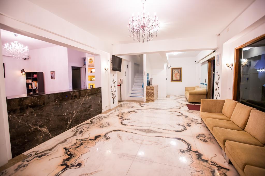 הואליין סיטי Rainbowtown Hotel מראה חיצוני תמונה